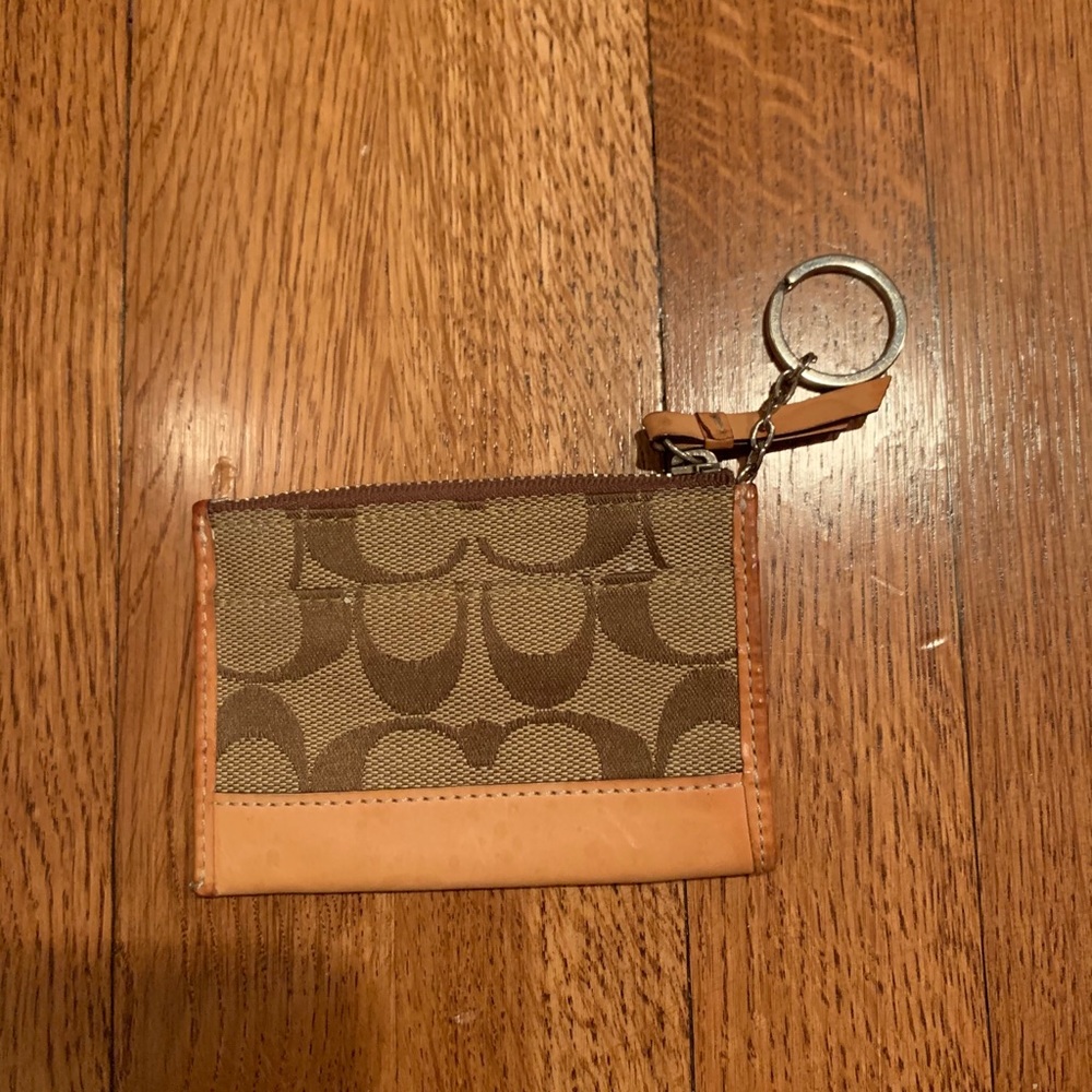 Coach Key Pouch - Picture 2 of 3